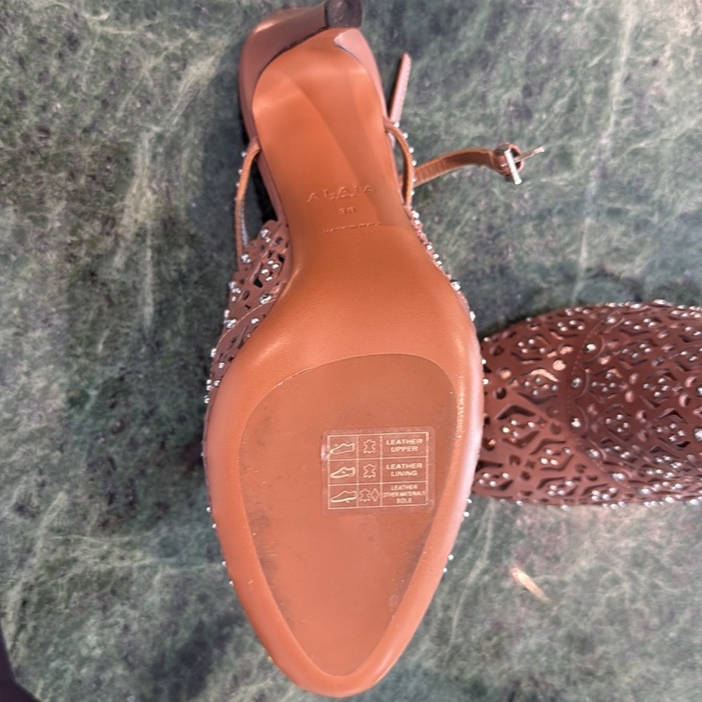Alaia tan colored laser cut and enbellished heels EXC CONDITION - Picture 6 of 11